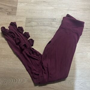 Victorias Secret Sport Leggings Cut Out Bow Accent Burgundy Size XS